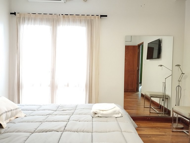 Casa de lujo cerca de Plaza Libertad, Santiago del Estero