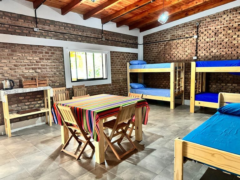 Termas de Rio Hondo - Cabaña con Piscina - 8 Personas