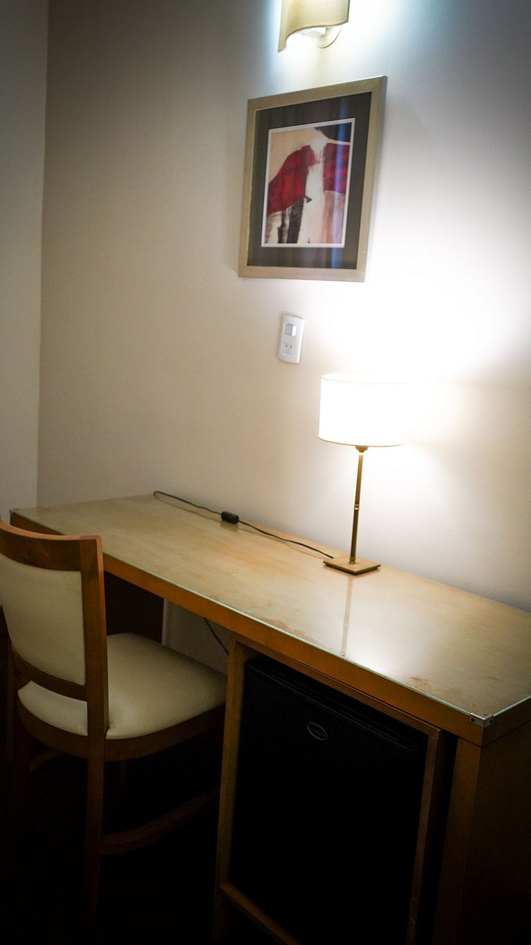 Habitación Quíntuple – Desayuno y Cochera