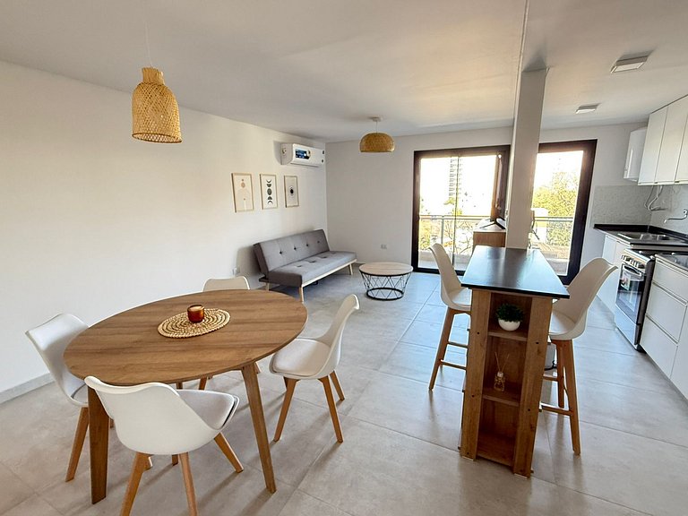 Brand-New Apartment on Av. Roca – Premium Area