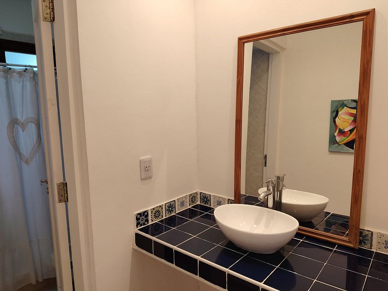 Casa colonial con piscina y rodeada de naturaleza - (FQ)