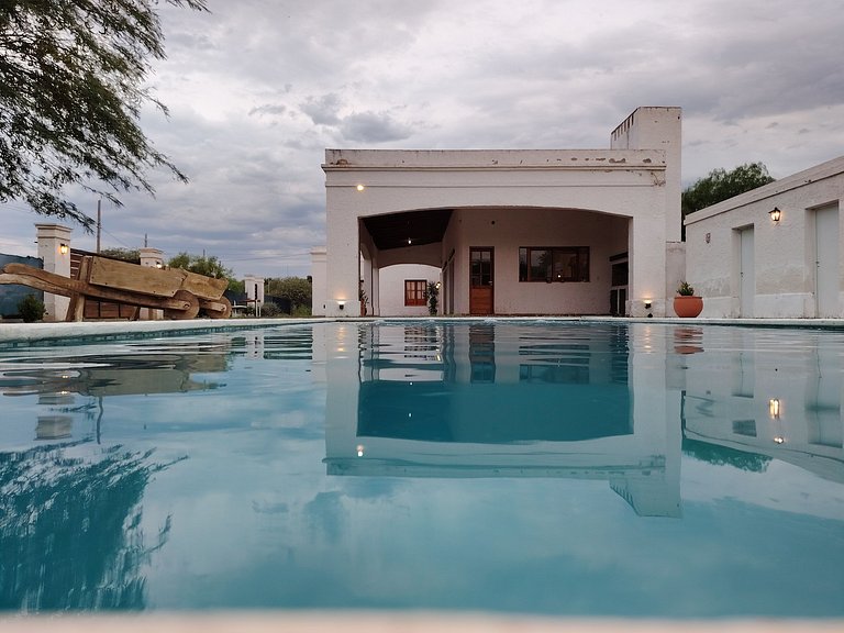Casona Colonial con Piscina y Naturaleza