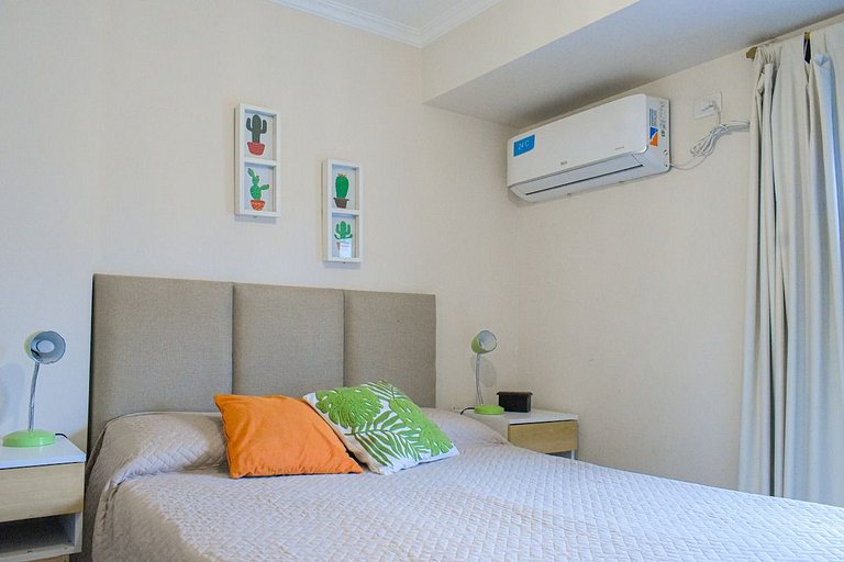Departamento con balcón y pileta, B° Gral Paz, Córdoba