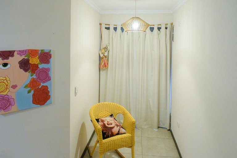 Departamento con balcón y pileta, B° Gral Paz, Córdoba