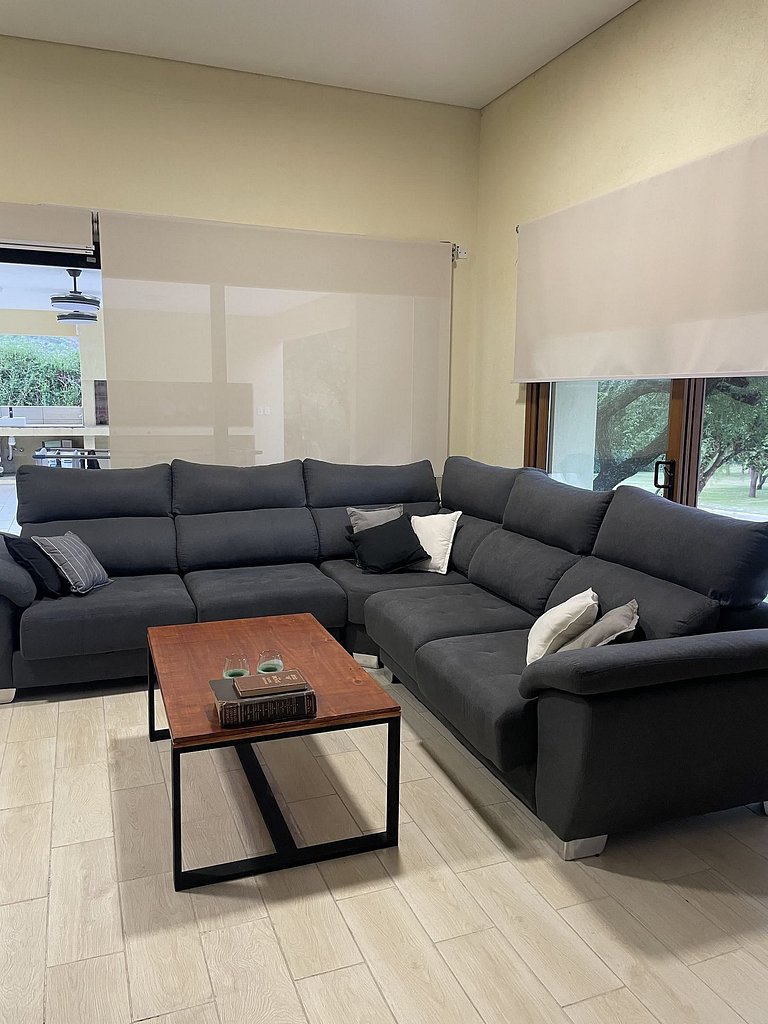 House with pool in golf community