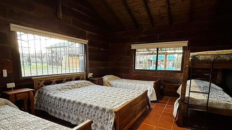 Cabaña para 8 a 500m del Lago Los Molinos